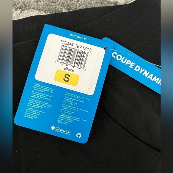 Columbia Women’s Pull-On Active Fit Capri Pants Black - Picture 10 of 10